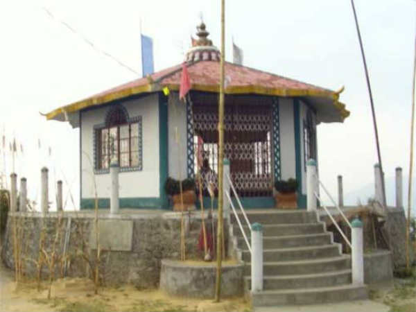 મંખિમ મંદિર
