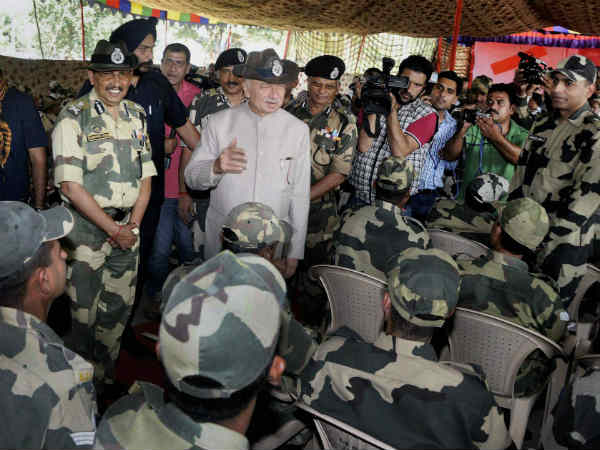 સાંબા સેક્ટરમાં ગૃહમંત્રી