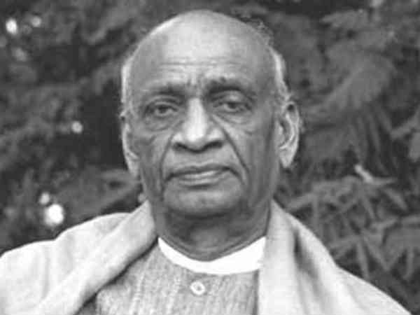 સરદાર પટેલે દબાણ કર્યું