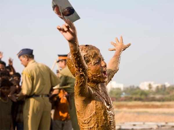 પ્રખ્યાત હસ્તીઓ પાછળ દોડવું