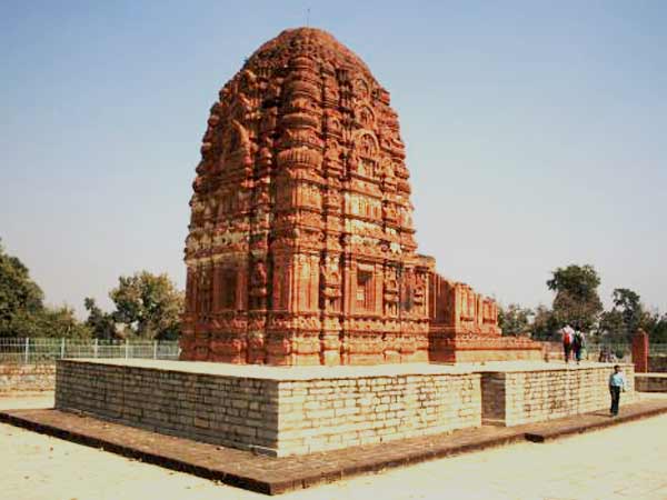 લક્ષ્મણ મંદિરની અન્ય એક તસવીર