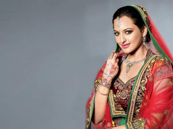 સાડીમાં સોહામણા સોના