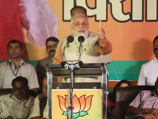 પાપ તમે કરો અને ઇલ્ઝામ અમારી પર