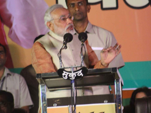 શું આ પૈસા સહેજાદાના મામાને ઘરેથી આવ્યા છે