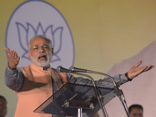 સલમાન ખુરશીદ પર પ્રહાર