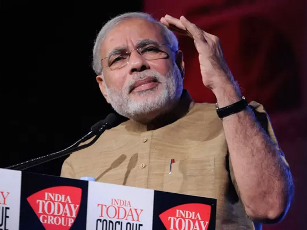 ગરીબોની મજાક કરે છે કોંગ્રેસ