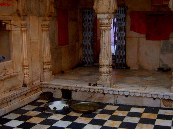 કરણી માતા મંદિર, દેશનોક