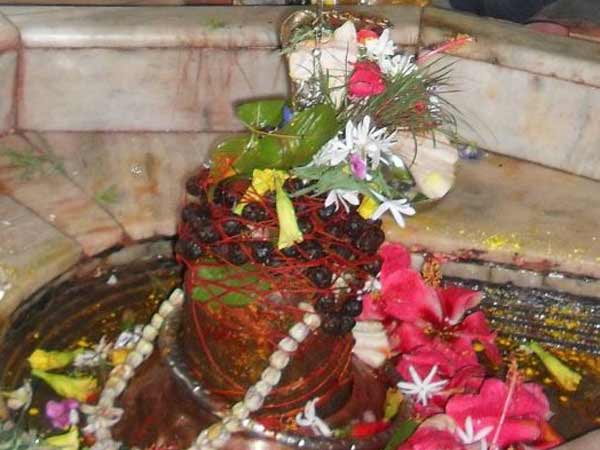 પાતાલેશ્વર મંદિર