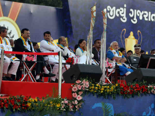 નરેન્દ્ર મોદીએ ખેલમહાકુંભ-2013નું સમાપન કર્યું