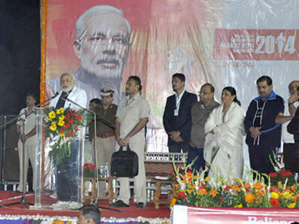 સાબરમતી મેરેથોન 2014ની તસવીરી ઝલક...