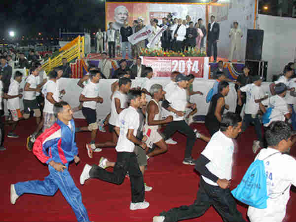 સાબરમતી મેરેથોન 2014ની તસવીરી ઝલક...