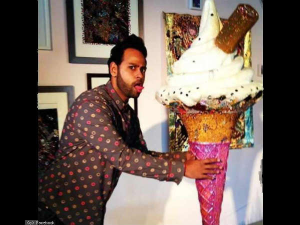 વીજે ઍન્ડી મસ્તીમાં