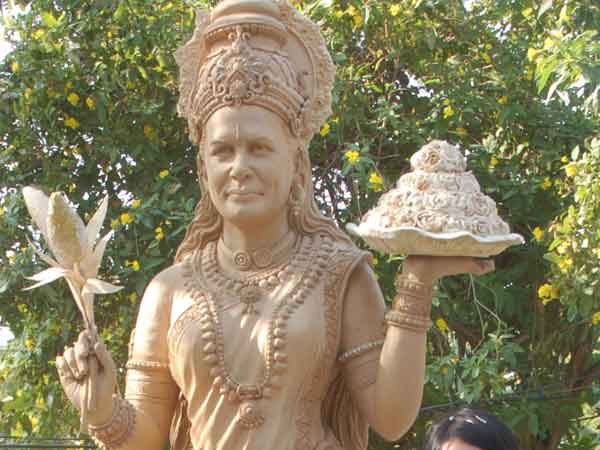 સોનિયા ગાંધી હવે ‘મા તેલંગણા'