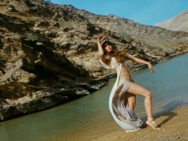 ગુન્ડેની તસવીરી ઝલક