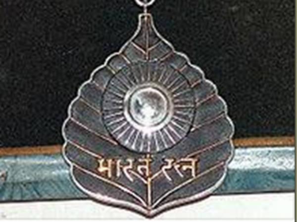 ડો. મોક્સાગુંડમ વિશ્વેસ્વર્યા (1861- 1962)