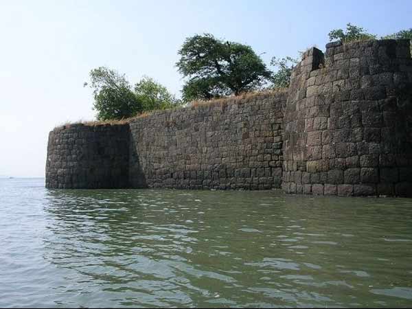 કોલાબા કિલ્લો