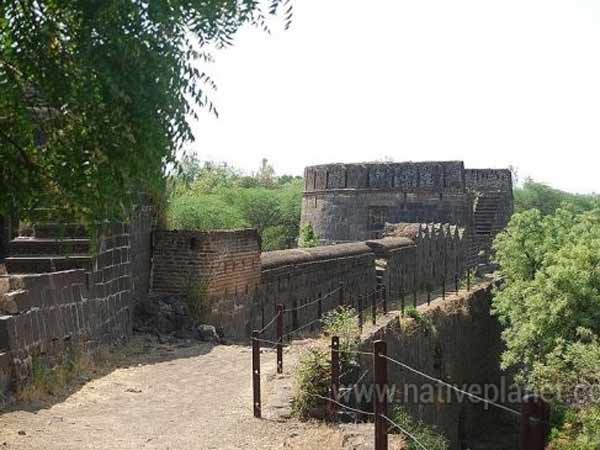 અહમદનગર કિલ્લો