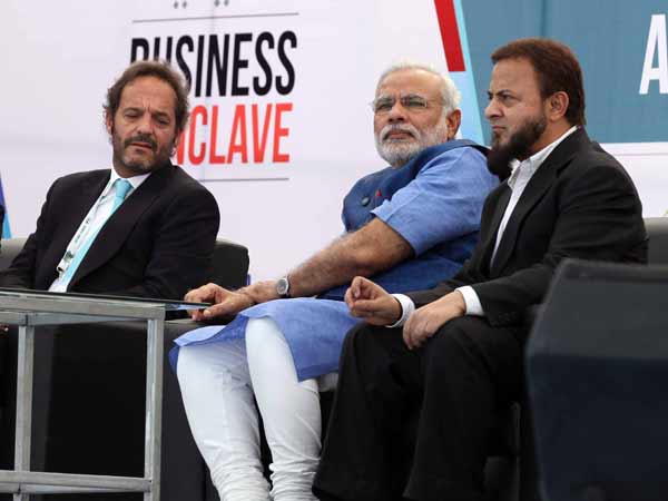 દુબઇના મિત્રો ગુજરાતમાં રોકાણ કરે