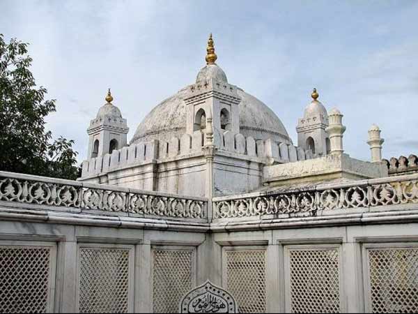 ખુલદાબાદ