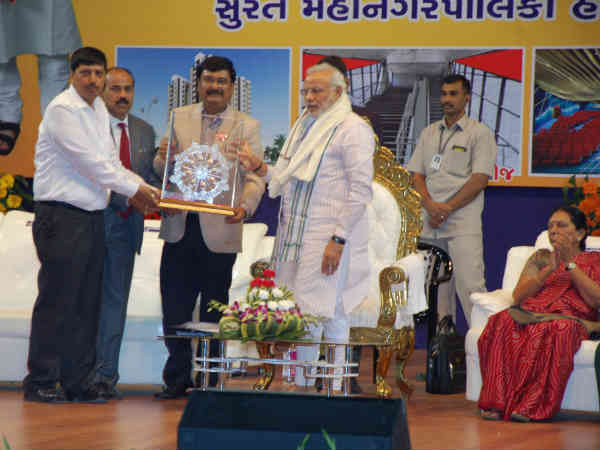 નરેન્દ્ર મોદી