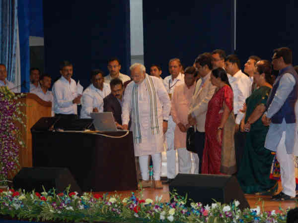 નરેન્દ્ર મોદી