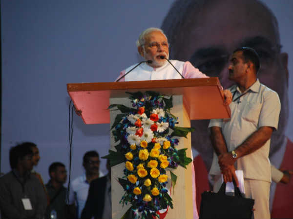 સુરત નાઇટ મેરેથોનમાં મિલ્ખા સિંઘ