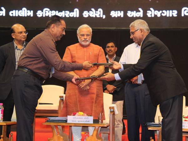 ભારતમાં શ્રમ-રોજગાર ક્ષેત્રે ગુજરાત સરકારની અનોખી પહેલ