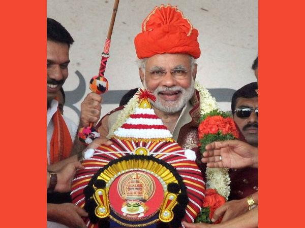 નરેન્દ્ર મોદી મેંગ્લોરમાં