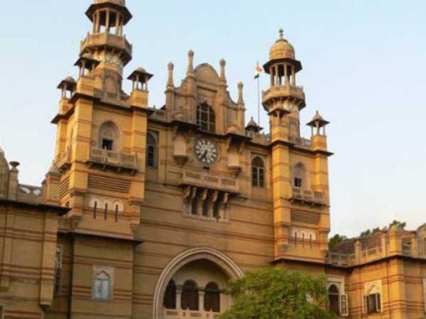 મ્યુનિસિપલ કોર્પોરેશનનો દરજ્જો મળ્યો