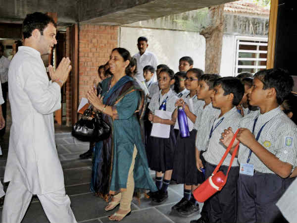 અમે મહિલાઓ અને યુવાનો શક્તિ આપવા માંગીએ છીએ