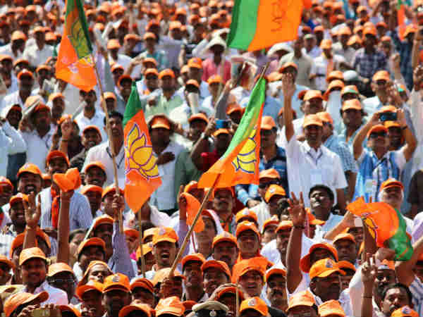 ભાગ્ય બદલી ના શકે તે પાર્ટી શું કામની