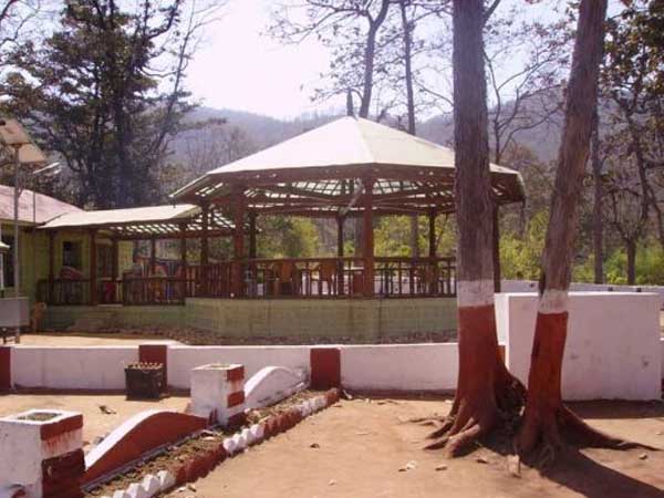 મનમોહક શિબિર સ્થળ