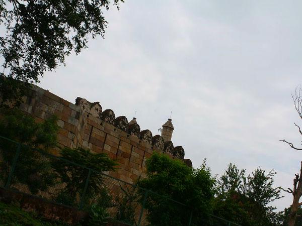 ચાંપાનેર ફોર્ટ