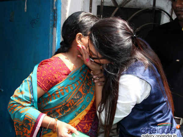 રાખીનો નેતા અવતાર