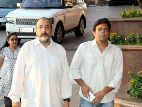 બૉબી ચાવલાના બેસણામાં બૉલીવુડ
