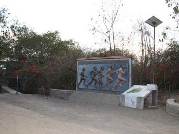 હિંગોળગઢનો અંદરનો નજારો