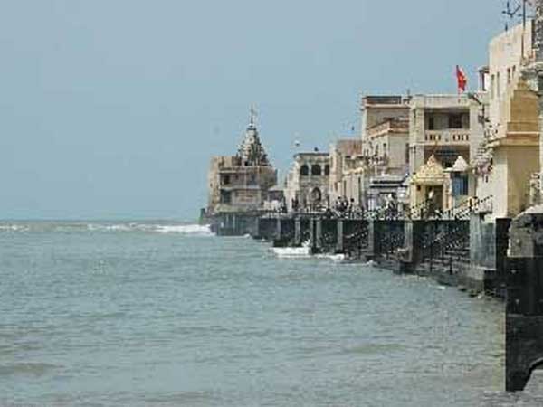 ગોમતી ઘાટ મંદિર