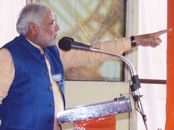 કોંગ્રેસ પાર્ટીવાળાઓને ઓળખવાની જરૂર