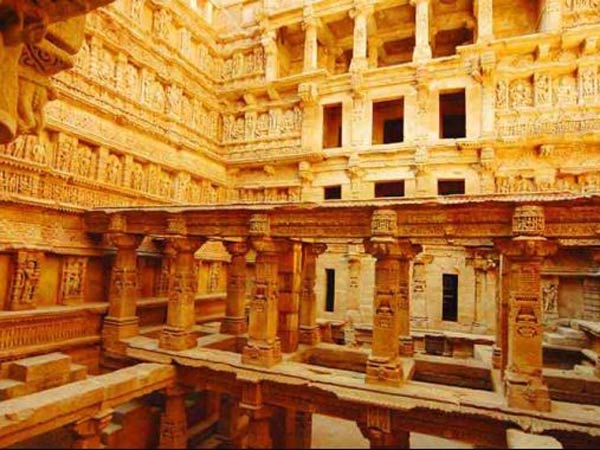 રાણીની વાવ