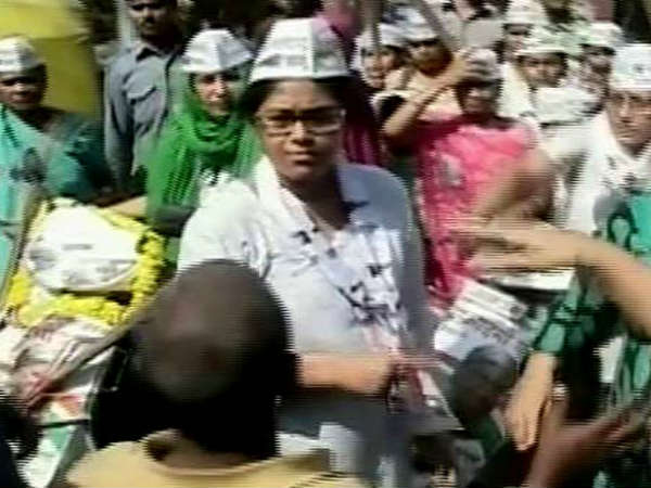 રોડ શો દરમિયાન હંગામો