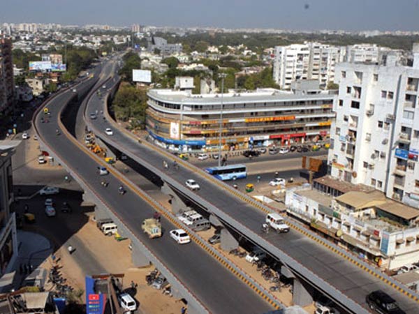 કેટલો વિકાસ થયો છે ગુજરાતમાં?