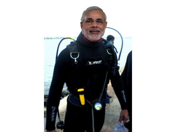6 સ્કુબા ડાઇવર