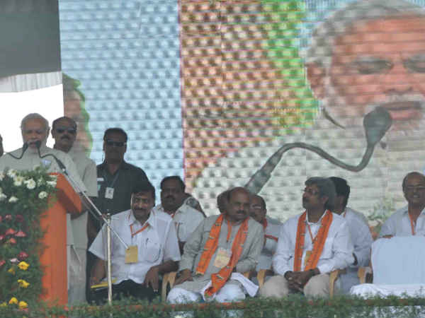 'મર કિસાન, મન જવાન'