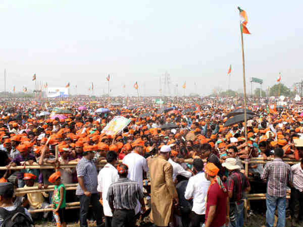 કોંગ્રેસના મતે ગરીબી એક ટુરિઝમ છે