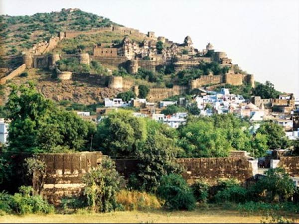 ઇન્દરગઢ ફોર્ટ