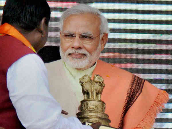 પાકિસ્તાનને તેની ભાષામાં જવાબ આપવો જોઇએ