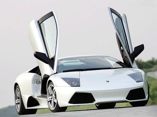 લેમ્બોર્ગિની મુચીલાગો (Lamborghini Murcielago)