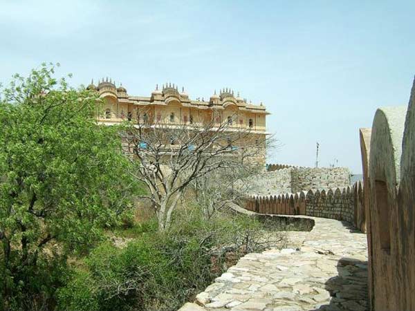 નાહરગઢ કિલ્લો