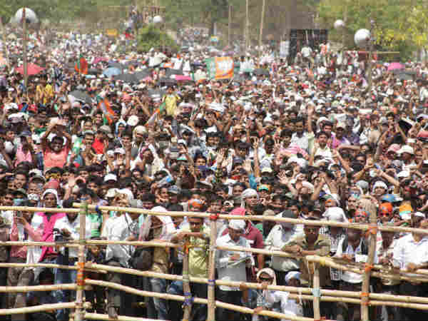 સ્મૃતિએ ગુજરાતમાં ઉત્તમ કાર્ય કર્યું હતું