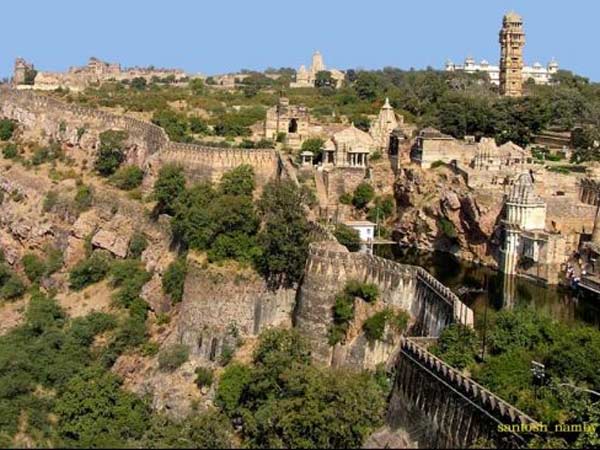 ચિત્તોડગઢ કિલ્લો